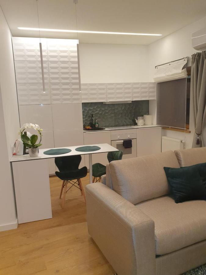 Smaragdo Apartamentai Каунас Экстерьер фото