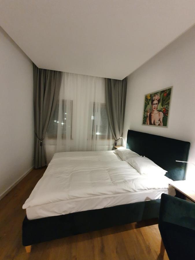 Smaragdo Apartamentai Каунас Экстерьер фото