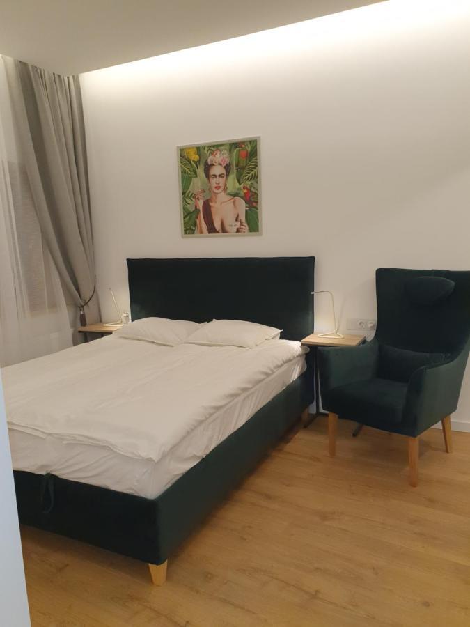 Smaragdo Apartamentai Каунас Экстерьер фото